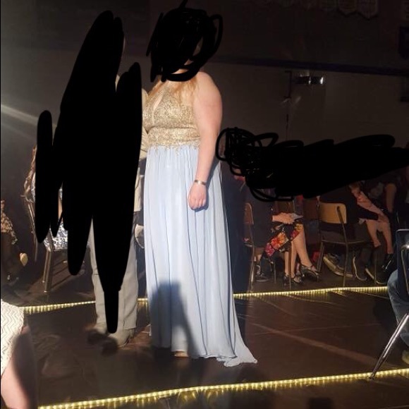 Prom/Graduation Dress - Picture 7 of 8